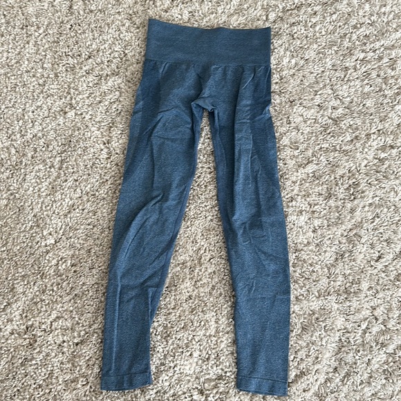 NVGTN Slate Blue Contour Seamless Leggings size XS - Picture 4 of 5